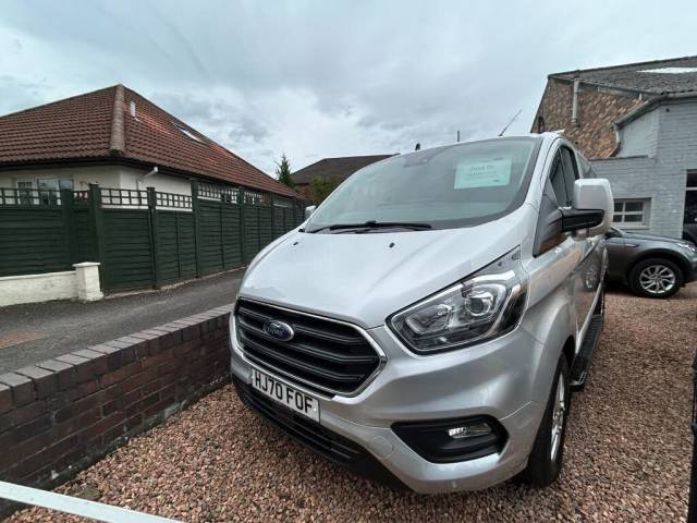 Ford Transit Custom 2.0 EcoBlue 130ps Low Roof D/Cab Limited Van Panel Van Diesel Silver